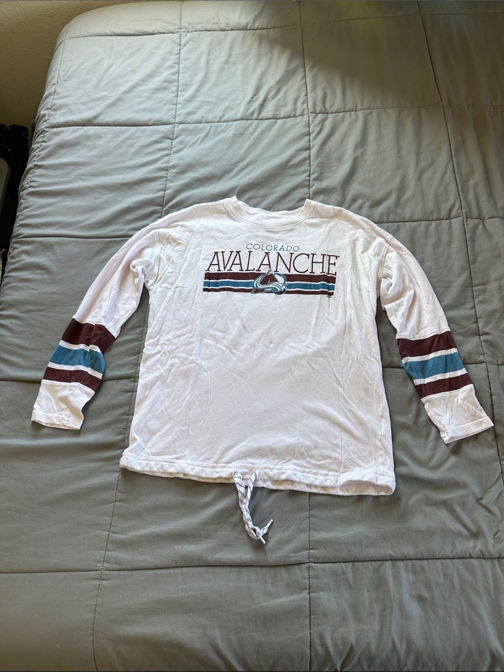 Women’s NHL Colorado Avalanche T-Shirt